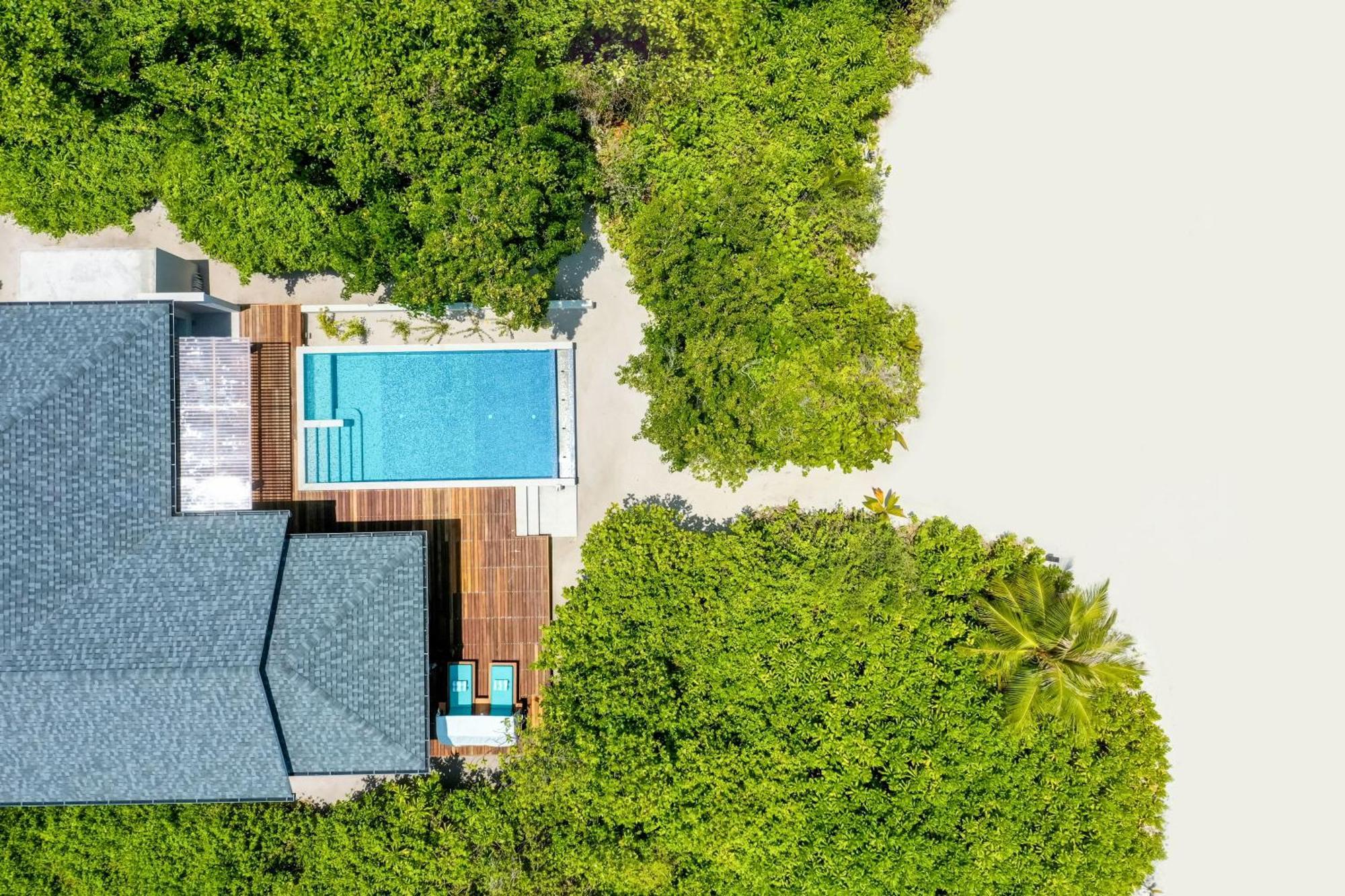 Hideaway Beach Resort & Spa Dhidhdhoo  Exterior foto